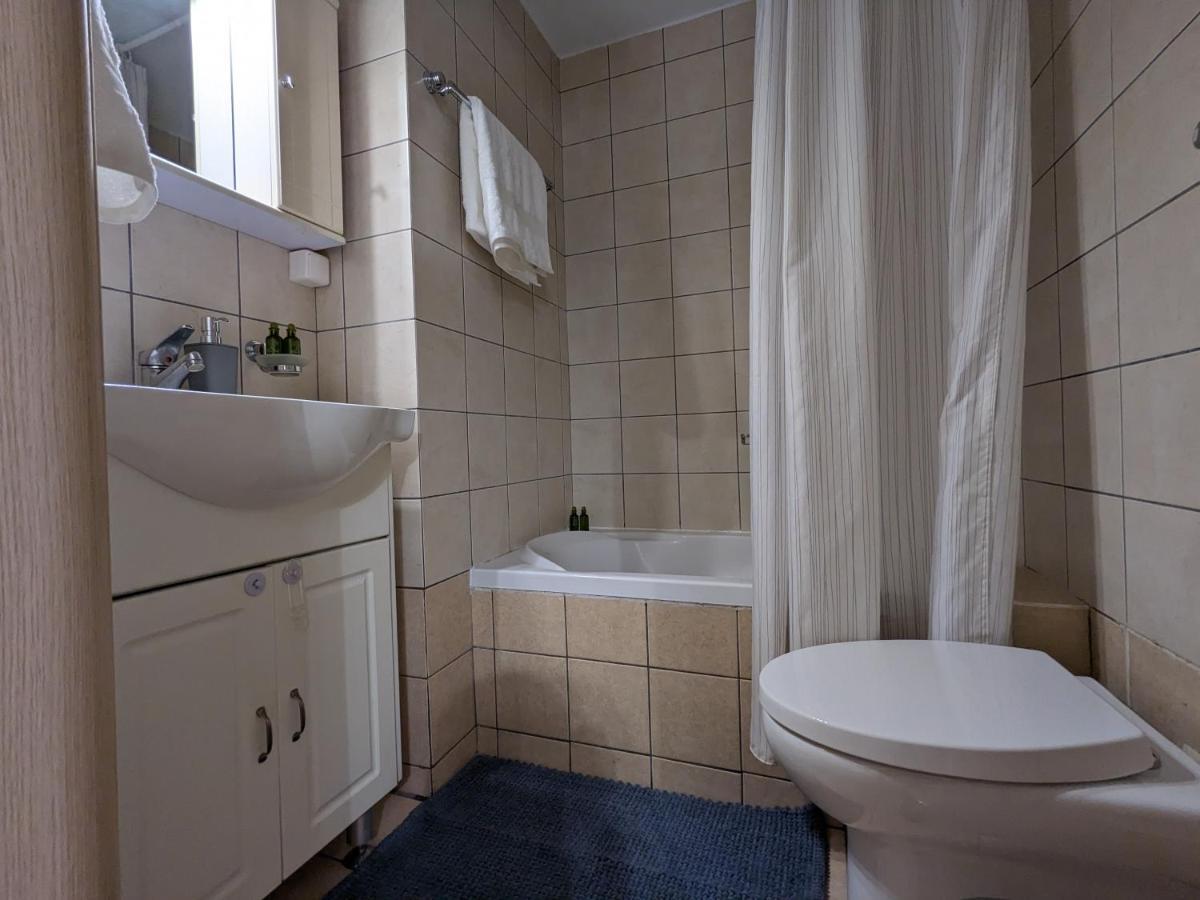 Cozy Apartment Near The City Centre Heraklion  ภายนอก รูปภาพ